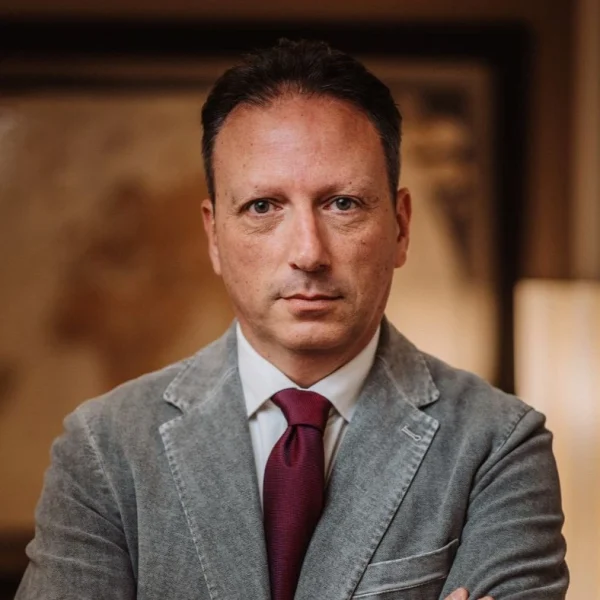Dr. Francesco Navarra
